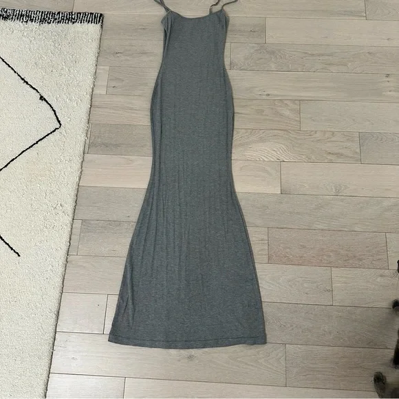 Skims Elegant Gray Maxi Dress - Picture 6 of 10